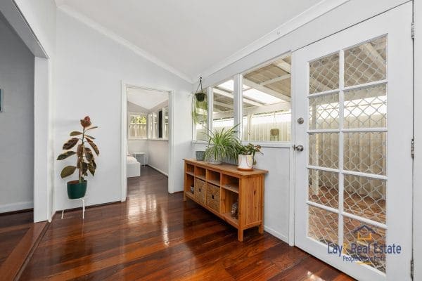 47 Toowong Street Bayswater WA 6053 Under Offer First Week End Want Your's SOLD? - Image 9