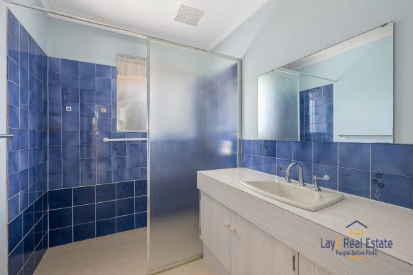 16 Cox Street Bayswater WA 6053. NOW SOLD! Live In, Invest In or Develop this R60 Zoned Property. - Image 14