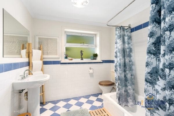 21A Whatley Crescent Bayswater WA 6053 : Amazing Character and Entertaining - Image 10