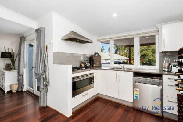 21A Whatley Crescent Bayswater WA 6053 : Amazing Character and Entertaining - Image 5