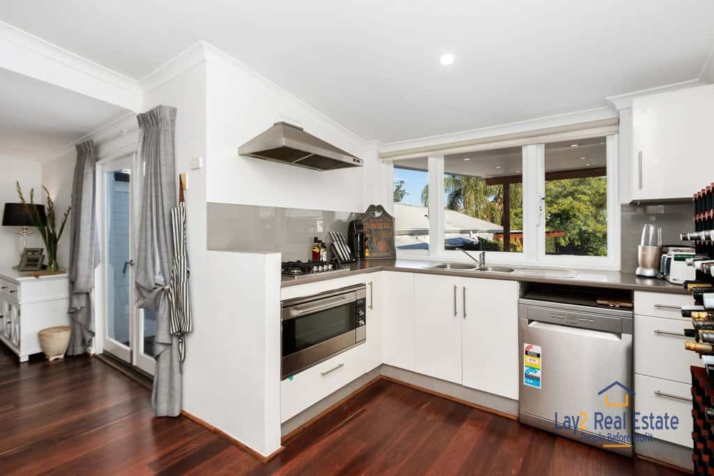 21A Whatley Crescent Bayswater WA 6053 : Amazing Character and Entertaining - Image 5