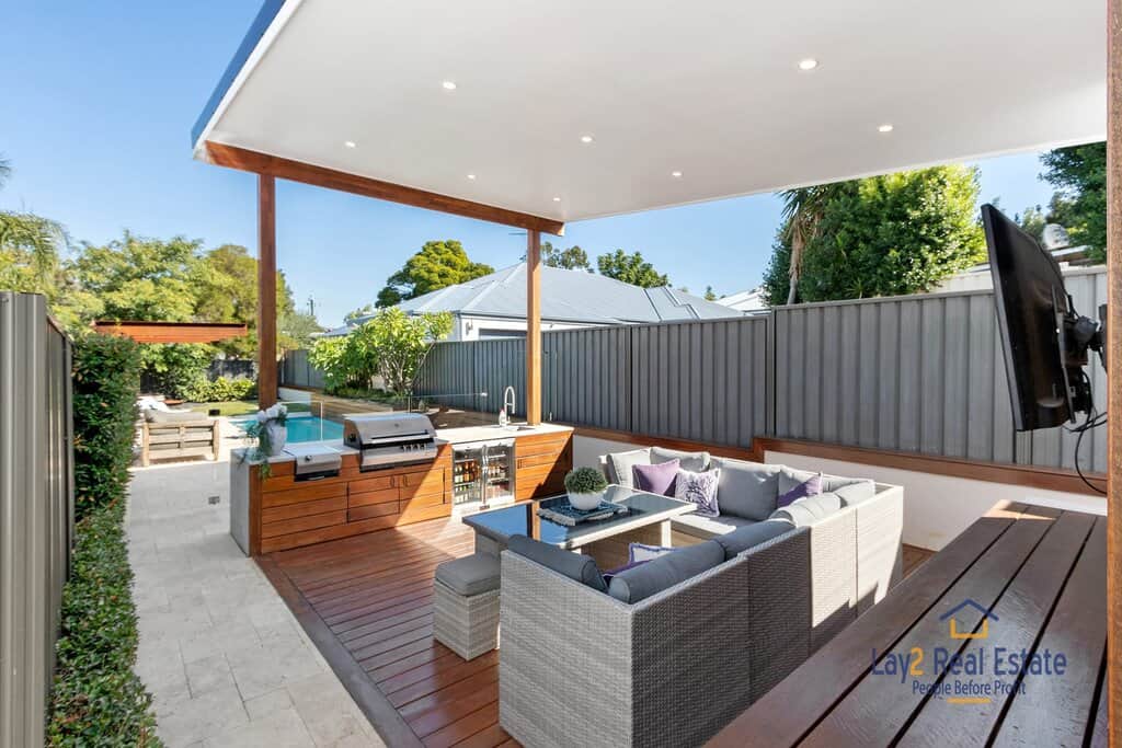 21A Whatley Crescent Bayswater WA 6053 : Amazing Character and Entertaining - Image 11