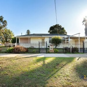 24 Grey Street Bayswater WA 6053 Original 3 Bed Home with Duplex Potential with Corner Position! - Image 4