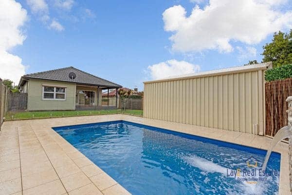 46 Roberts Street Bayswater WA 6053 1950's Elevated Family Favourite! - Image 14