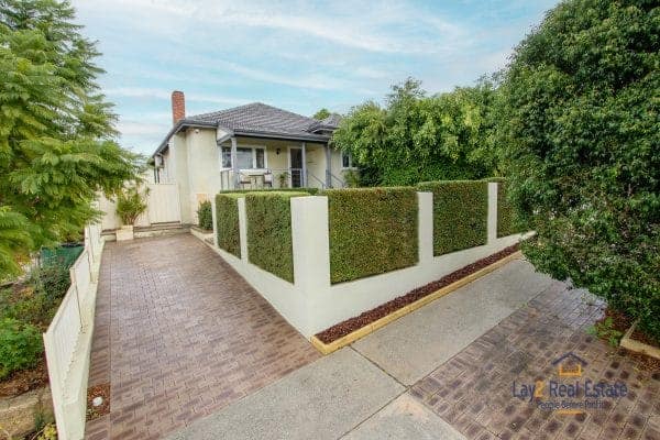 46 Roberts Street Bayswater WA 6053 1950's Elevated Family Favourite!