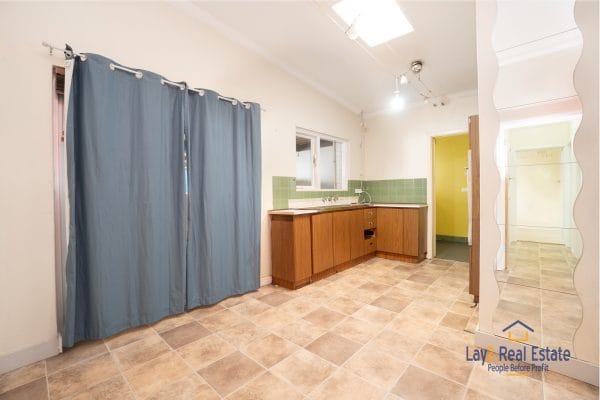 22 Irwin Road Embleton WA 6062. Original 3 Bedroom 60's Home on 728sqm block. - Image 11