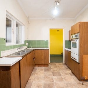 22 Irwin Road Embleton WA 6062. Original 3 Bedroom 60's Home on 728sqm block. - Image 10