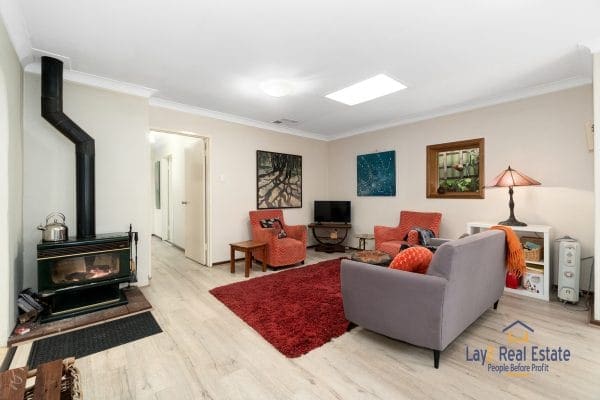 25A Anzac Street Bayswater WA 6053 3 Bedroom Duplex Half Set Amongst The Gumtrees!