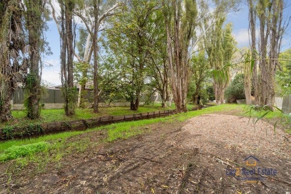 25A Anzac Street Bayswater WA 6053 3 Bedroom Duplex Half Set Amongst The Gumtrees! - Image 17
