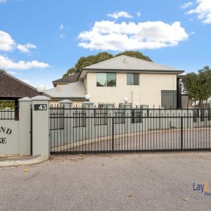 6/43 Halliday Street Bayswater WA 6053 Modern 4 Bed 3 Bath Near River. - Image 24