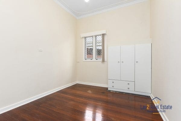 7 May Street Bayswater WA 6053 Elevated Brick Home on 759m2 Block In Fabulous Location! - Image 7