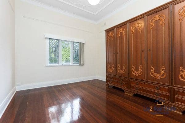 7 May Street Bayswater WA 6053 Elevated Brick Home on 759m2 Block In Fabulous Location! - Image 9