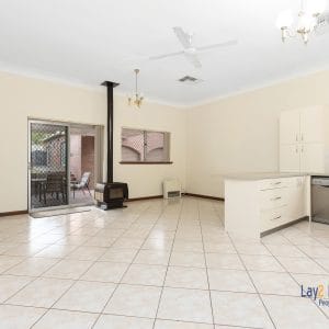 7 May Street Bayswater WA 6053 Elevated Brick Home on 759m2 Block In Fabulous Location! - Image 4