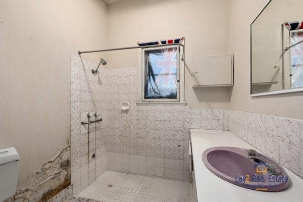 2B Grand Promenade Bayswater WA 6053 726sqm Green Title With Development RAC3 Zoning - Image 12