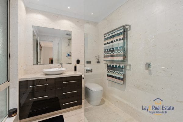 "Holiday Resort Feel" Home on 2640sqm. SOLD - Image 15