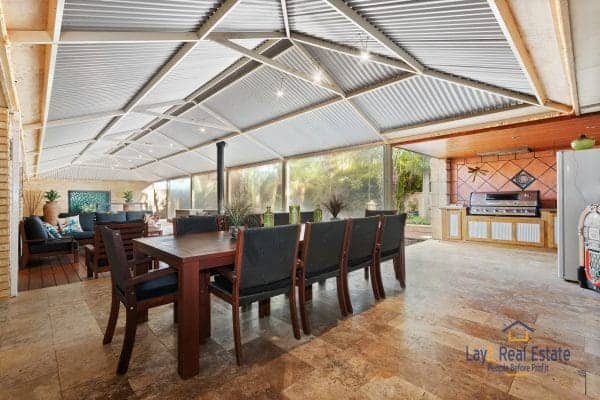 "Holiday Resort Feel" Home on 2640sqm. SOLD - Image 23