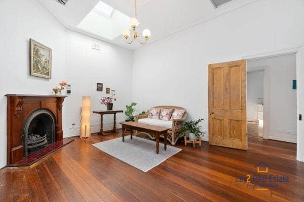 1 Murray Street Bayswater WA 6053 It's Cute, Cosy, Rare and Conveniently Located! - Image 3
