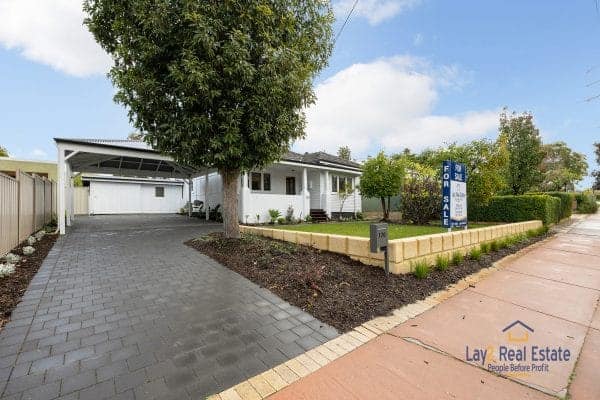 120 King William Street Bayswater WA 6053 Stylish and Impeccably Presented Classic!