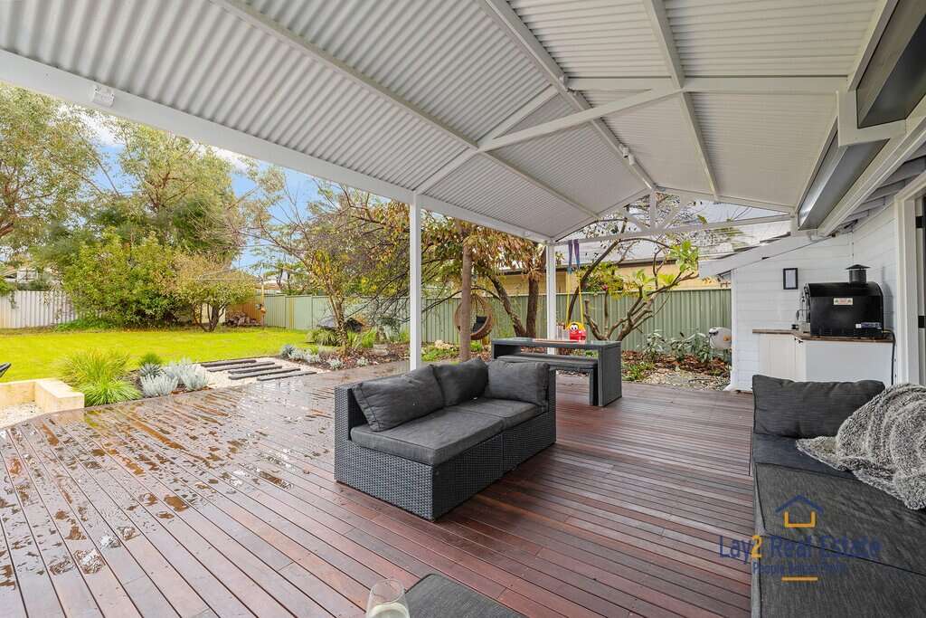 120 King William Street Bayswater WA 6053 Stylish and Impeccably Presented Classic! - Image 16