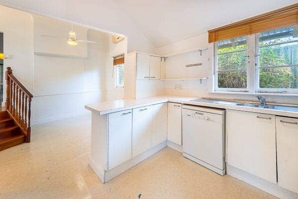 130 Railway Parade Bayswater WA 6053 Quirky 1930's Character Plus Granny Flat - Image 9