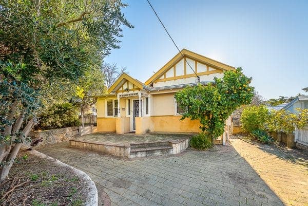 130 Railway Parade Bayswater WA 6053 Quirky 1930's Character Plus Granny Flat