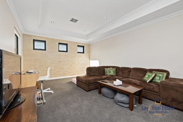 57A Foyle Road Bayswater WA 6053 Modern Luxurious and Private Rear Home - Image 12