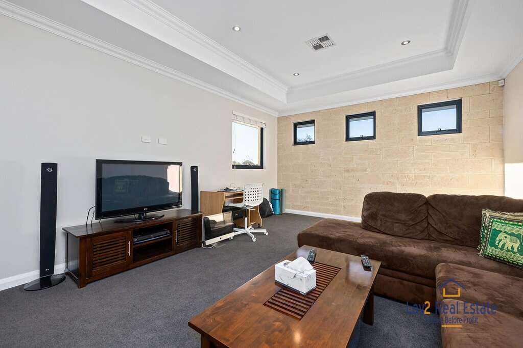 57A Foyle Road Bayswater WA 6053 Modern Luxurious and Private Rear Home - Image 11