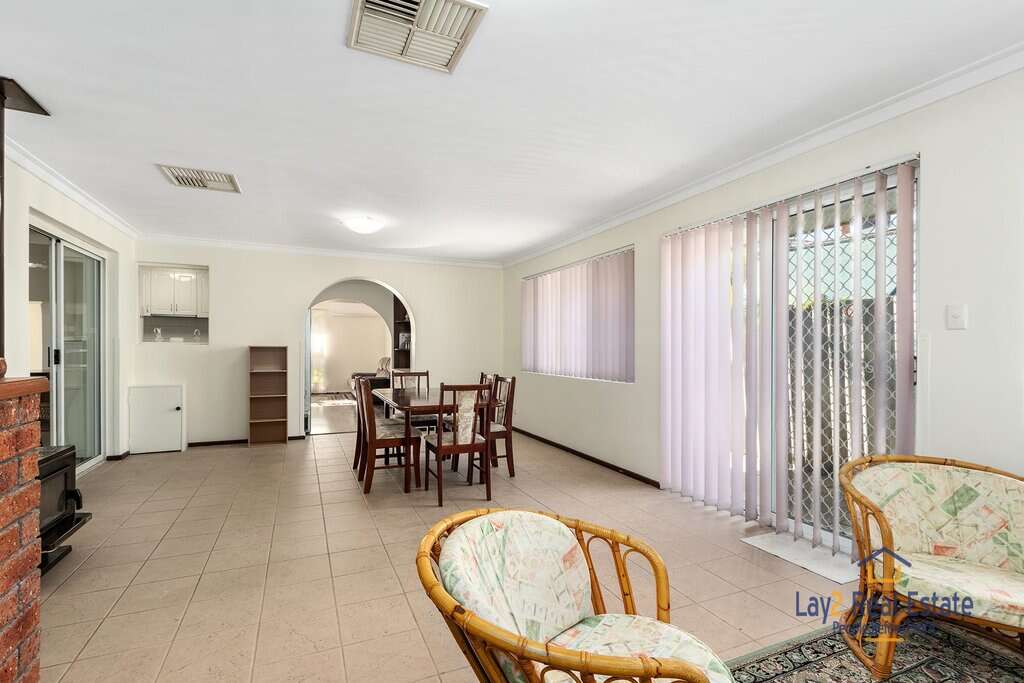 59 Hudson Street Bayswater WA 6053 Move Your Family Into This Beauty! - Image 2
