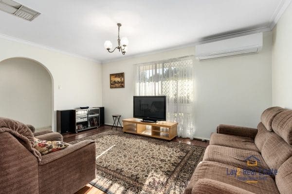 59 Hudson Street Bayswater WA 6053 Move Your Family Into This Beauty! - Image 4
