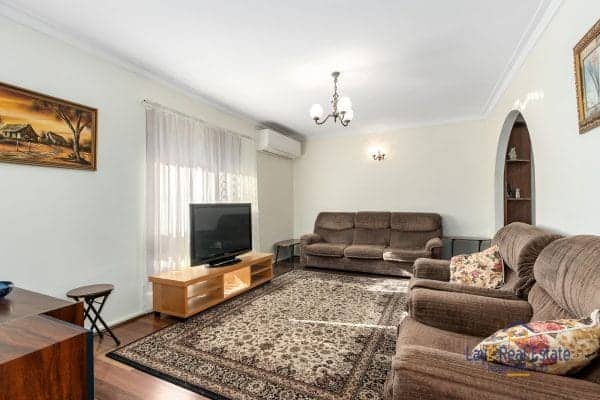 59 Hudson Street Bayswater WA 6053 Move Your Family Into This Beauty! - Image 5