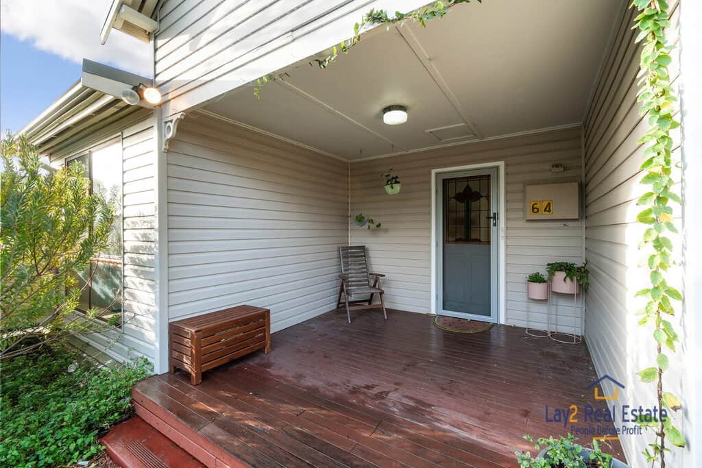 64 The Strand Bayswater WA 6053 Spacious, Light and Bright Gem on 425sqm - Image 2