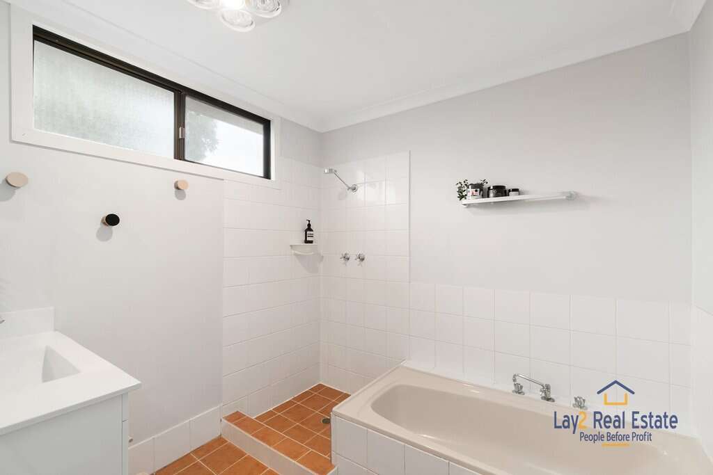 64 The Strand Bayswater WA 6053 Spacious, Light and Bright Gem on 425sqm - Image 16