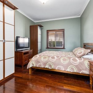 102 Hardy Road Bayswater WA 6053. NOW SOLD! Massive 1193sqm Block - Image 9