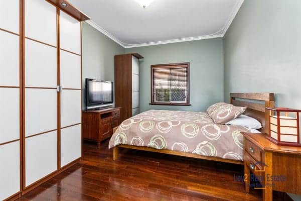 102 Hardy Road Bayswater WA 6053. NOW SOLD! Massive 1193sqm Block - Image 9