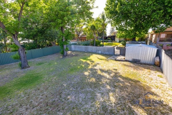 102 Hardy Road Bayswater WA 6053. NOW SOLD! Massive 1193sqm Block - Image 18