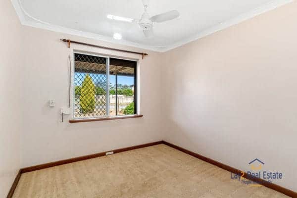 2 Farley Way, Bayswater WA 6053 UNDER OFFER! 3 Bed on Corner 738sqm Duplex Block - Image 10