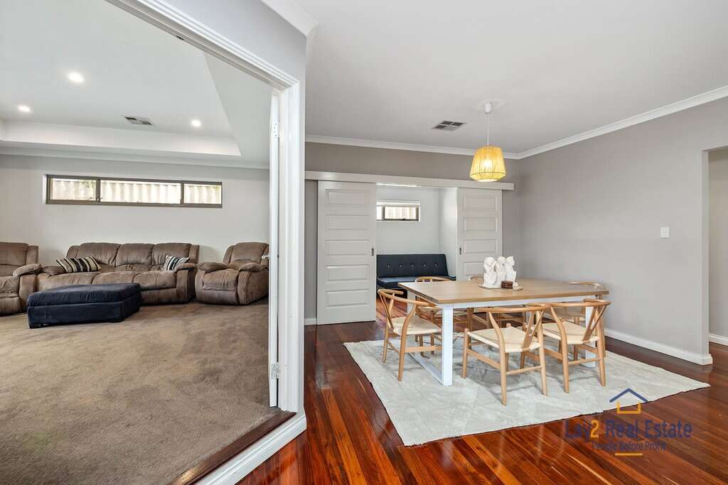 31 Rothbury Road, Embleton WA 6062 Stylish and Elegant Family Living - Image 9