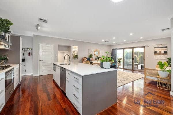 31 Rothbury Road, Embleton WA 6062 Stylish and Elegant Family Living - Image 4