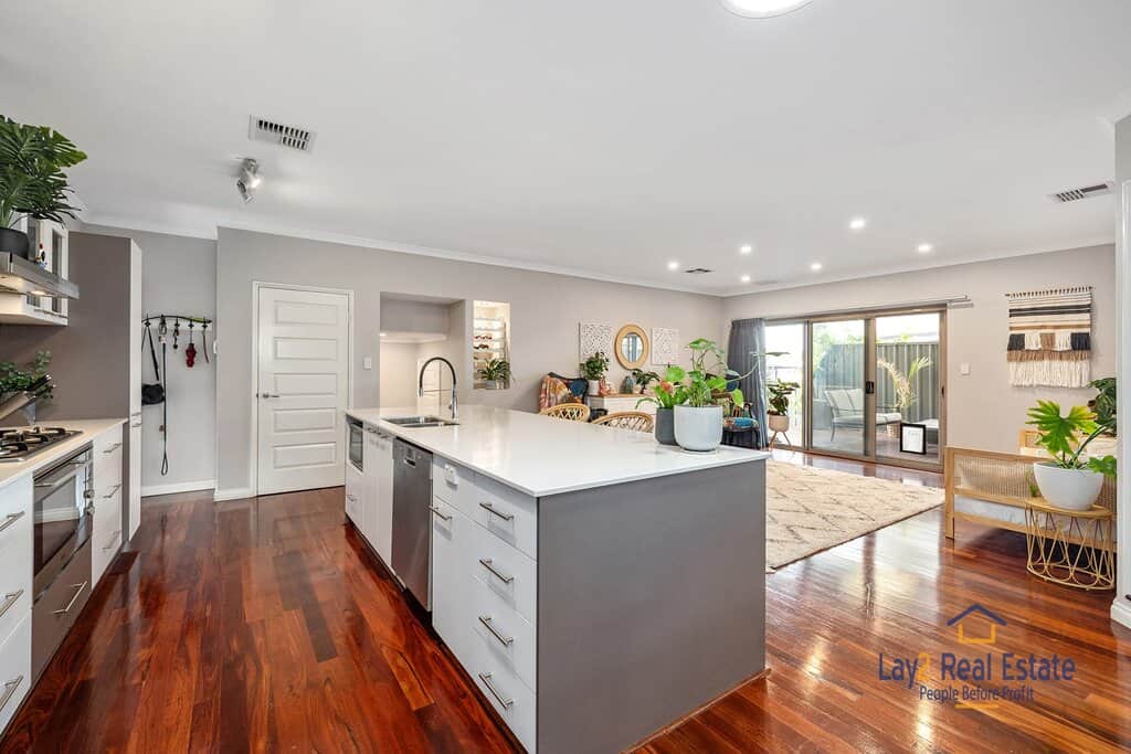 31 Rothbury Road, Embleton WA 6062 Stylish and Elegant Family Living - Image 4