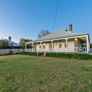 88 Sixth Avenue Maylands WA 6051 Bygone Character Classic Overlooking Parklands! - Image 3