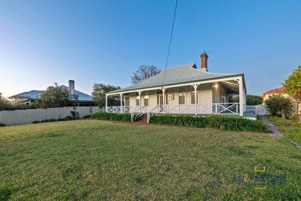 88 Sixth Avenue Maylands WA 6051 Bygone Character Classic Overlooking Parklands! - Image 3