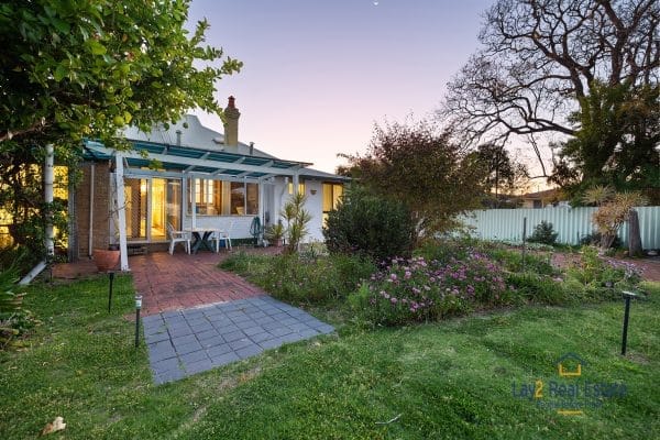88 Sixth Avenue Maylands WA 6051 Bygone Character Classic Overlooking Parklands! - Image 25