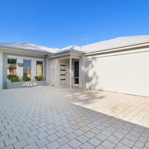 11C Wright Crescent Bayswater 6053. Light Filled Modern Home