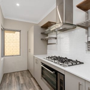 11C Wright Crescent Bayswater 6053. Light Filled Modern Home - Image 5
