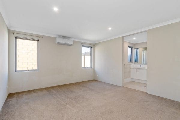 11C Wright Crescent Bayswater 6053. Light Filled Modern Home - Image 6