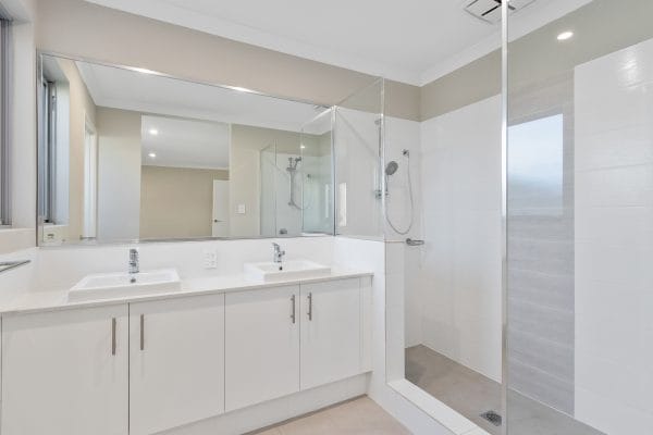11C Wright Crescent Bayswater 6053. Light Filled Modern Home - Image 7