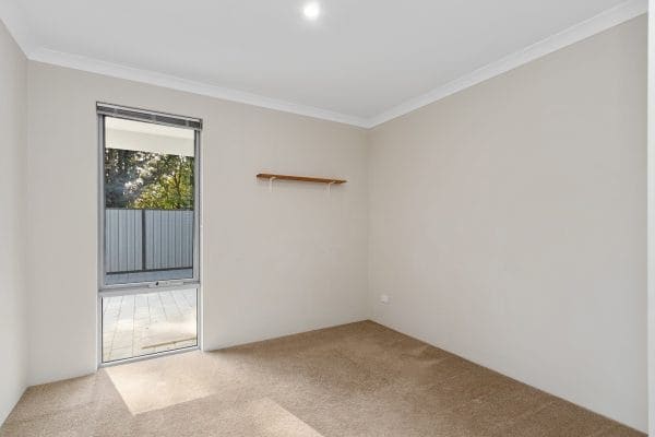 11C Wright Crescent Bayswater 6053. Light Filled Modern Home - Image 8