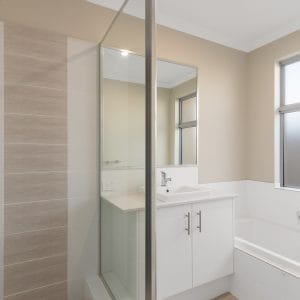 11C Wright Crescent Bayswater 6053. Light Filled Modern Home - Image 10