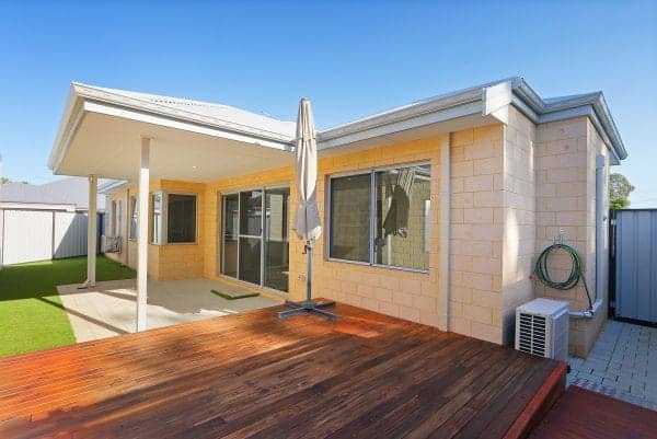 11C Wright Crescent Bayswater 6053. Light Filled Modern Home - Image 12