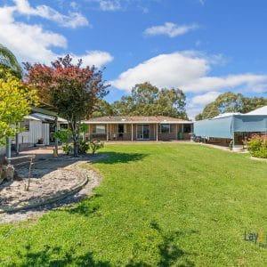 35 Pearson Street Bayswater WA 6053 NOW SOLD! 4 Bedroom Plus Study on Whopping 1115sqm - Image 5